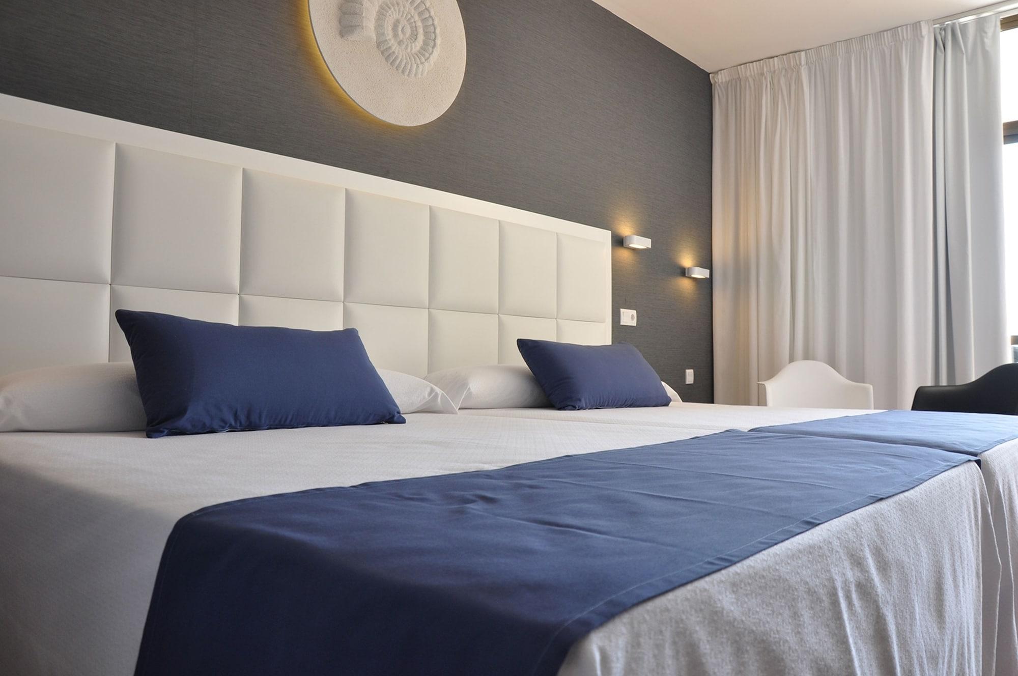 Evenia Olympic Garden Hotel โยเรตเดมาร์ ภายนอก รูปภาพ