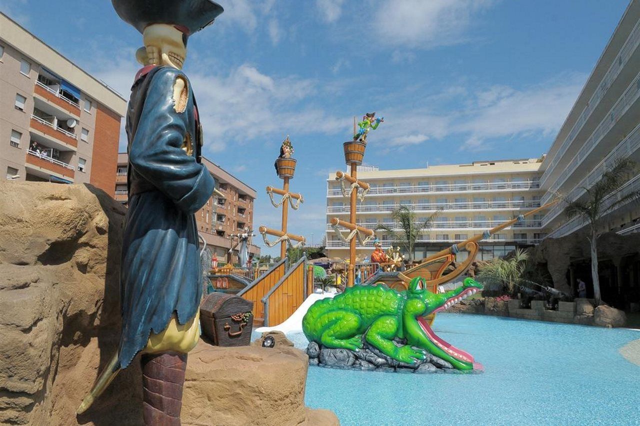 Evenia Olympic Garden Hotel โยเรตเดมาร์ ภายนอก รูปภาพ
