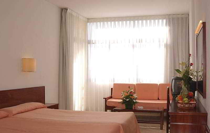 Evenia Olympic Garden Hotel โยเรตเดมาร์ ภายนอก รูปภาพ